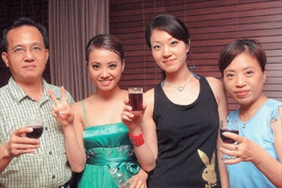 的 蔡依林見爺爺奶奶裝不認(rèn)識被曝全家皆不孝(圖)